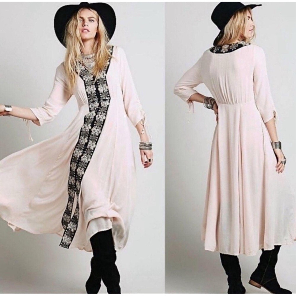Free People Journey to the Horizon Maxi Dress 6 pink boho hippie embroidered